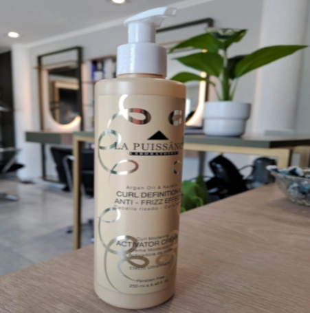 Argan Oil - Keratin - Curl Definition - Anti - Frizz Effect Argan Oil - Keratin - Curl Definition - Anti - Frizz Effect